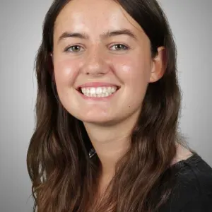 Baby-sitter expérimentée à Paris