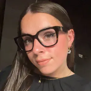 Baby sitteuse expérimentée, douce et attentionnée 