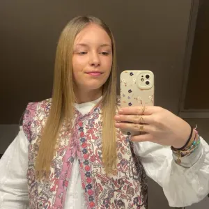 Baby-sitter expérimentée en Mayenne 