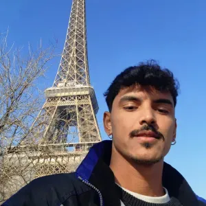 Procuro um petsitter perto de mim