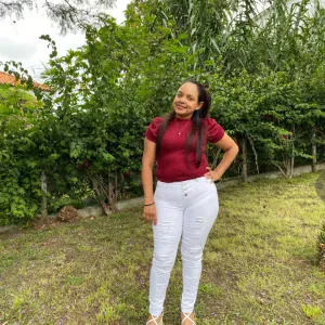 eмpleada de lιмpιeza reѕponѕaвle