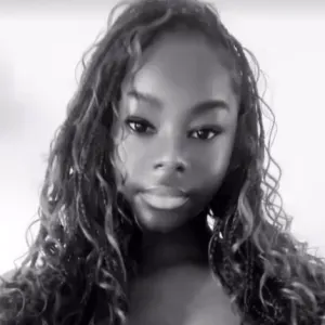 Baby-sitter expérimentée  en Belgique warvres