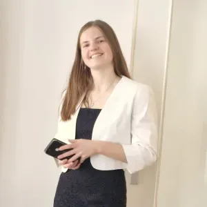 Baby-sitter sérieuse et enthousiaste à Paris !