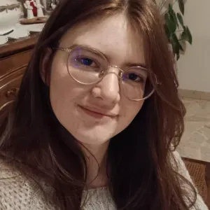 Baby-sitter attentionnée à besançon