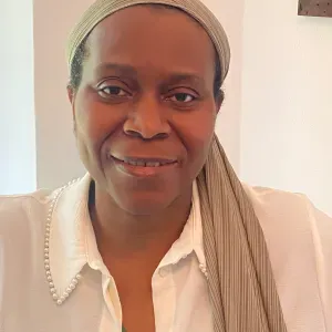 Femme de ménage à domicile Saint-Gilles expérimentée