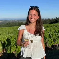 Baby-sitter expérimentée à Lyon