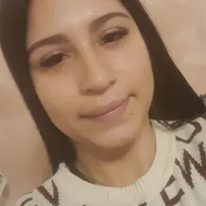 Babysitter super carismatico, divertente e paziente