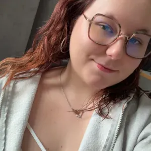 Baby-sitter enthousiaste et bienveillante aux Luxembourg