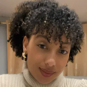 Nounou sérieuse  – Disponible à Creil, Paris et environs