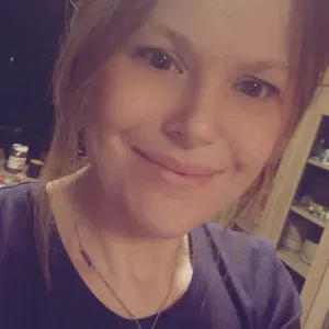 Repassage , cuisine , garde animaux 