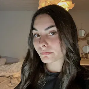 Baby-sitter, disponible sur Vichy