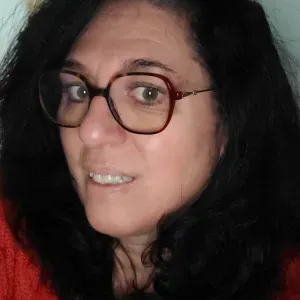 Femme de menage soigneuse et respectueuse