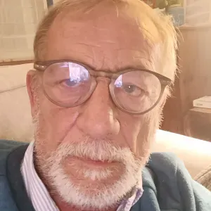 Empregada de Limpeza barco de recreio