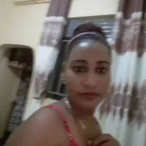 Je recherche un emploi d' aide soignant 
