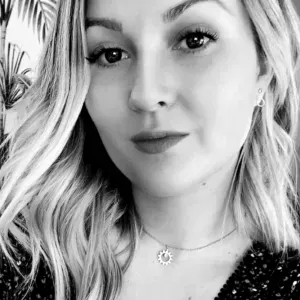 Femme de ménage sérieuse et expérimentée 