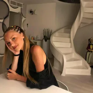 Pulizia di casa e stiratura 