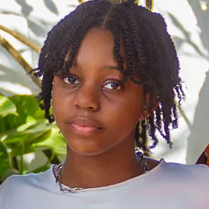  Shadé, babysitter sérieuse et impliquée