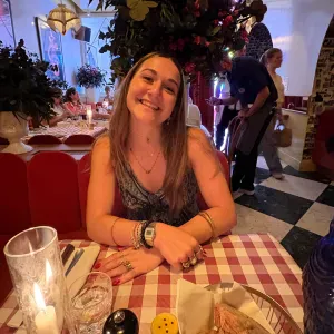 Jeune prof particulière sur Potiers 