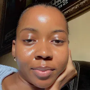 Baby-sitter à la recherche d'un job 