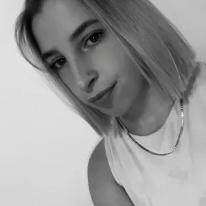 exprimenter avec les frere es sœur 