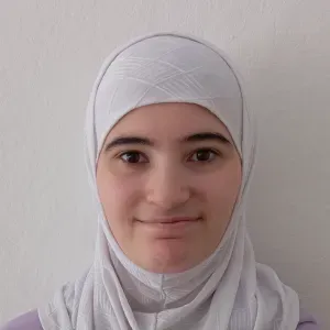 Erfahrene Babysitterin seit 4 Jahren