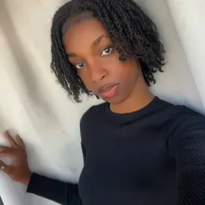 Babysitter em Marinhaa Grandee