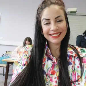 Femme de ménage et femme de chambre 