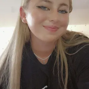 Jeune Étudiante Pet-Sitter à Paris