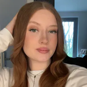 Baby sitter expérimentée dans le pays de gex