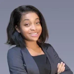 Étudiante sérieuse, douce et dispo pour garde d'enfants. 