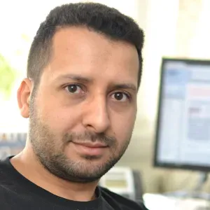 Je cherche une baby-sitter à domicile