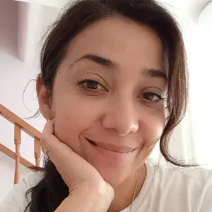 Cuidadora amorosa en Alicante. 