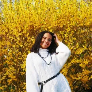 Étudiante universitaire disponible dès maintenant