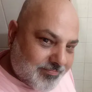 Cuidador capaz,responsável e leal para não acamados 