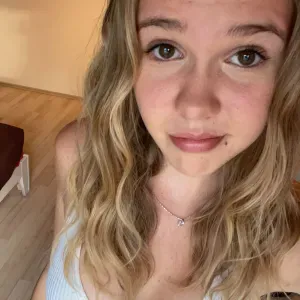 Babysitterin sucht einen Job für zwischendurch