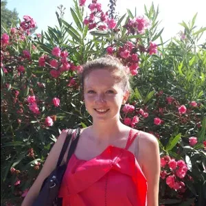 Propose babysittings ponctuels sur Nantes