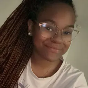 Garde d'enfants avec expérience – Disponible dès maintenant