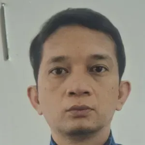 2 yrs experience in house keeper