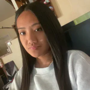 Baby-sitter expérimentée a Paris