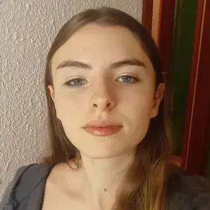 Baby-sitter débutante étudiante en psychologie à Lyon