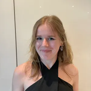 Justine, 19 ans, étudiante en Mode à Duperré (République)