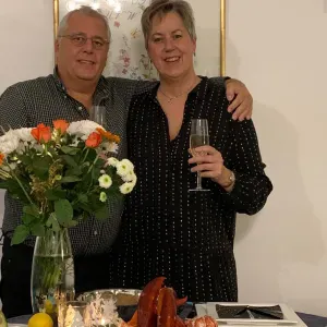 Séjour chambres salle de bain vitres