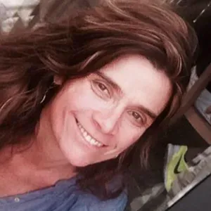 Canguro bilingue con experiencia