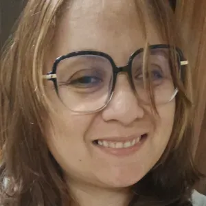 Cuidadora de niños en Noia, con experiencia