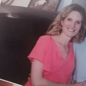 Femme de ménage en maison de retraite 