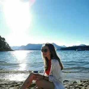 Nounou/baby-sitter avec beaucoup d'experience 