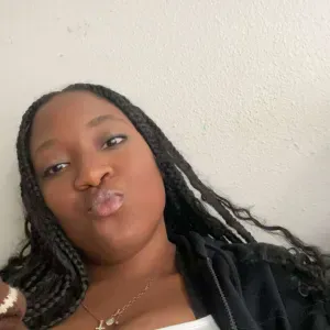 Baby-sitter expirémenter à domicile 