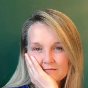 Garde d'enfants – sérieuse et bienveillante