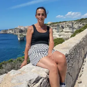 Femme de ménage a Bonifacio ...