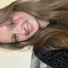 Baby-sitter Nice et alentours - étudiante en psychologie